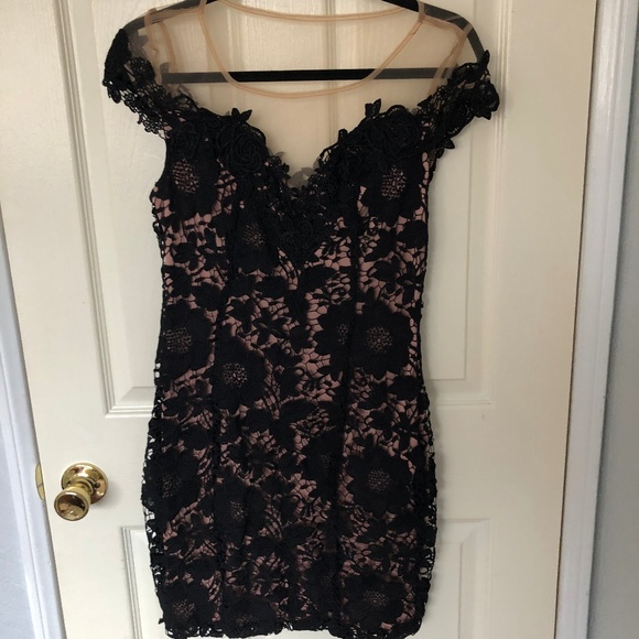 Windsor Black and Nude Lace Dress with V-Plunge - Picture 1 of 3
